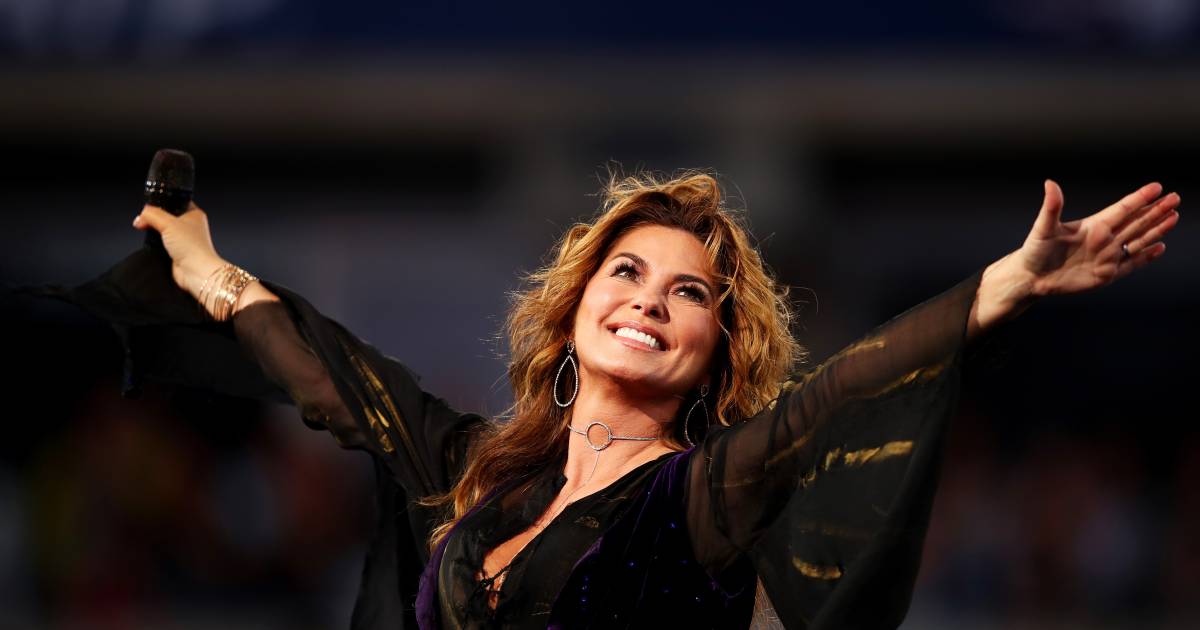Il tour di Shania Twain finisce male: 13 membri della sua squadra rimangono feriti in un incidente stradale |  la gente