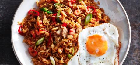 Zo maak je de perfecte nasi goreng