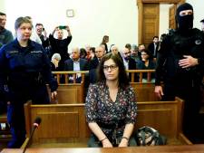 Menacée de prison en Hongrie, une enseignante italienne est élue eurodéputée et obtient l’immunité