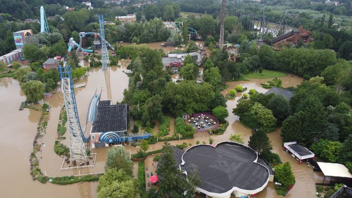 Bijna het hele park staat onder water.