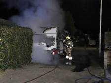 Caravan in brand in Boxmeer: politie gaat uit van brandstichting 
