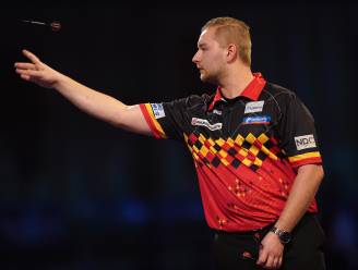 Sterke Van den Bergh stoot door naar tweede ronde op World Matchplay na demonstratie tegen Rydz
