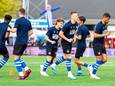 Brain De Keersmaecker (derde van links) vlak voor het heenduel van FC Eindhoven in de eerste ronde van de play-offs.