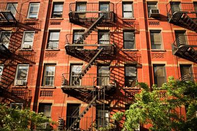 Franse peuter overleeft val van zeven meter uit flat