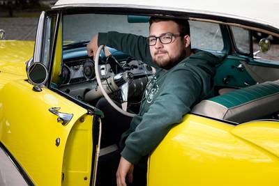 “Een Duitser bood me er 40.000 euro voor, maar aan verkopen denk ik niet”: Niels (21) rijdt zoveel hij kan met zijn Buick Century