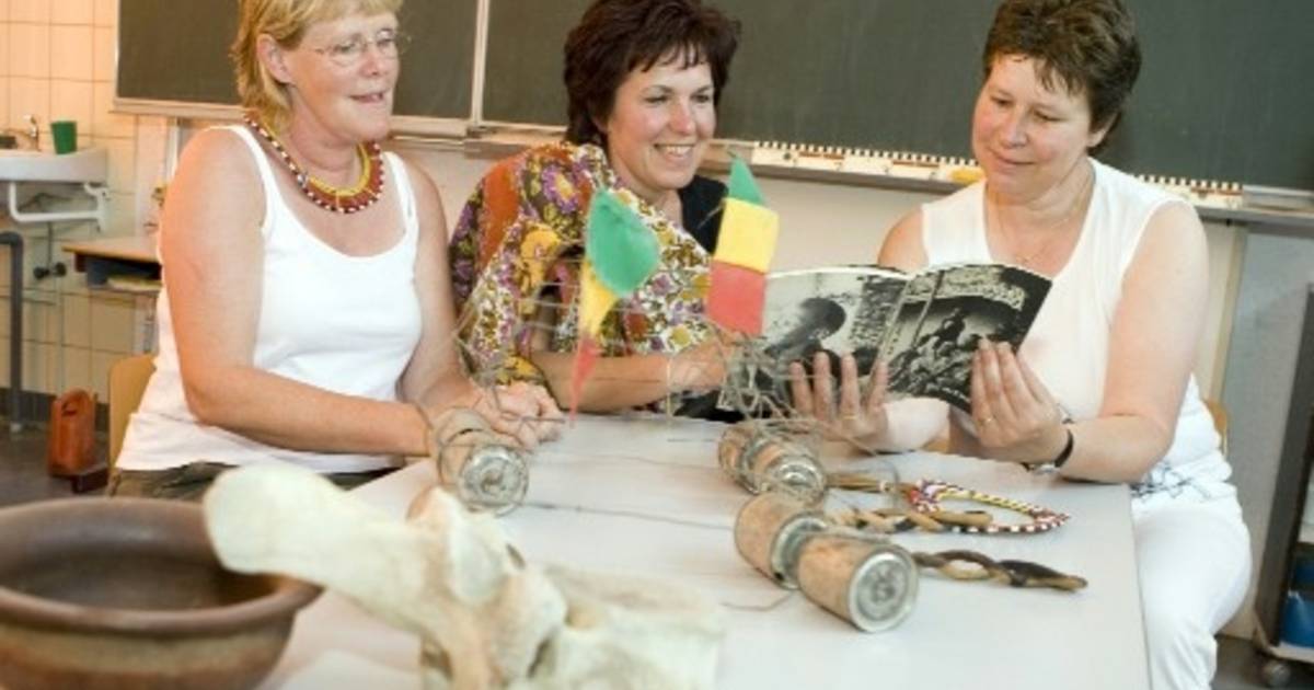 Met water en rijstwafel op school