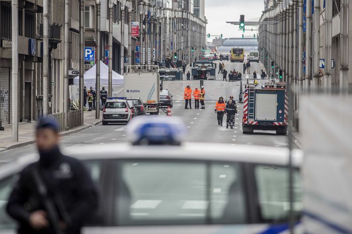 De Wetstraat is weer vrijgemaakt voor alle verkeer.