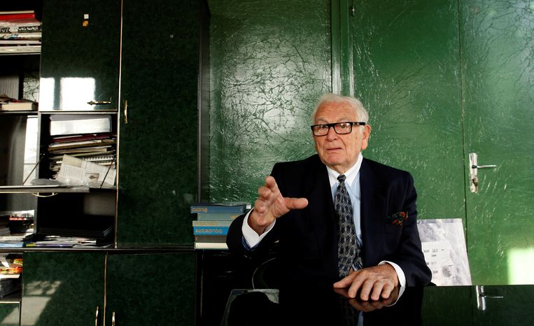 Pierre Cardin in 2009. Beeld REUTERS