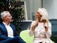Sacha Ausems  werd twee jaar geleden tot nieuwe burgemeester van de gemeente Waalwijk geïnstalleerd, maar woont met haar partner(l) nog steeds in Berkel-Enschot.