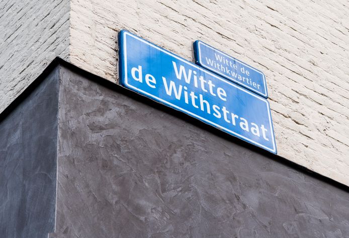 Ook de Witte de Withstraat is volgens sommigen een omstreden straatnaam.