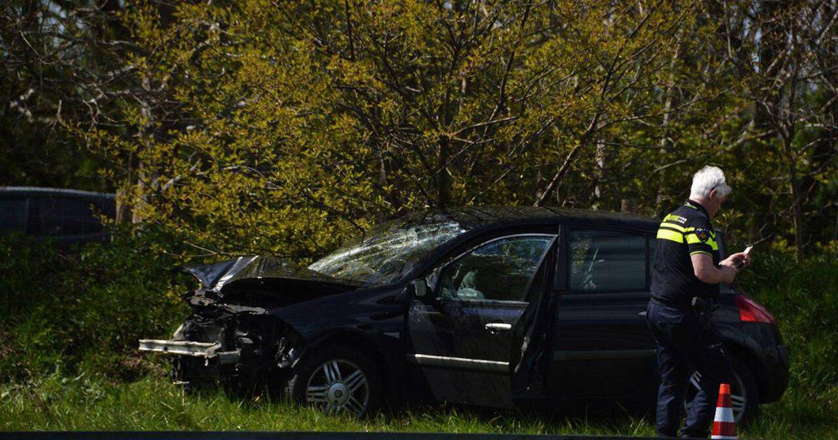 Automobilist gewond bij ongeluk op A32.