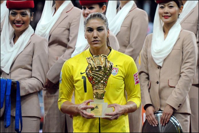 "J'ai vu des gens faire l'amour en plein air. Sur les pelouses, entre des bâtiments...", raconte la gardienne de l'équipe de foot américaine.