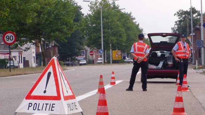 Belastingdienst int 11.600 euro achterstallige verkeersbelasting tijdens actie op N16