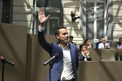 Jo Brouns (CD&V) legt eed af als nieuwe Vlaamse minister