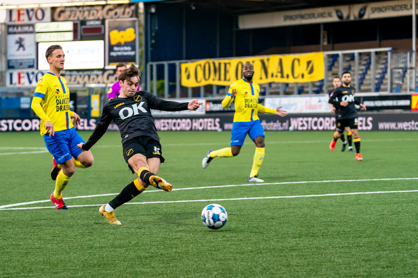 Vertrouwen bij scorende De Rooij ‘Als