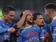 Mertens honore Maradona avec un doublé, Naples seul leader après une superbe victoire contre la Lazio