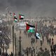 Dode en meer dan 900 gewonden bij nieuwe protesten aan de grens met Israël