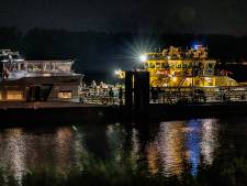 Brand in machinekamer van vrachtschip met 5000 ton stookolie aan boord