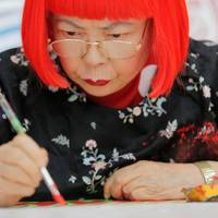 Japanse kunstenares Yayoi Kusama, ‘polkadotkoningin’, overleden op 97-jarige leeftijd