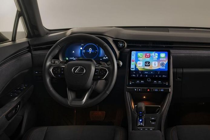 Lexus LBX