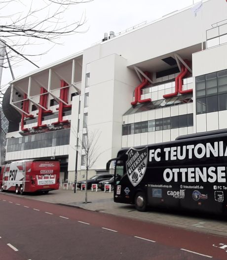 PSV hoopt komende week op terugkeer spelers na nipte zege op Duitse vierdeklasser