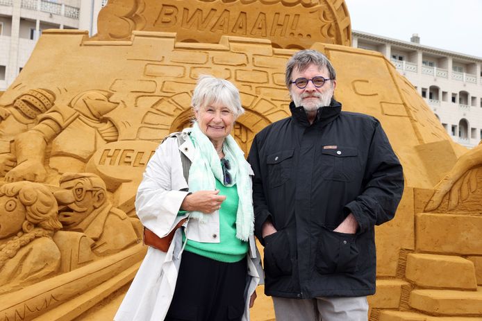 “De personages zijn heel herkenbaar nagebootst in het zand en je hebt echt het gevoel alsof je mee in de scène zit”, vertelt Danni Heylen (Pascale) heel enthousiast aan de zijde van haar partner Frank.