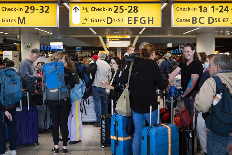 Zaterdag moesten sommigen twee uur in de rij staan om door de security te komen. Beeld ANP