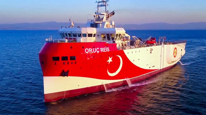 Het Turkse onderzoeksschip Oruc Reis is volgens Athene actief in de Griekse zogenoemde exclusieve economische zone.