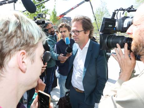 L’avocat d’un membre du cercle Reuzegom menacé: “On va aussi te baptiser avec de l’eau et de l’huile de poisson”