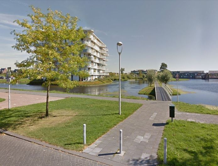 Het Veluwemeer in Vathorst is een van de plekken waar de jongens leeftijdsgenoten beroofden.