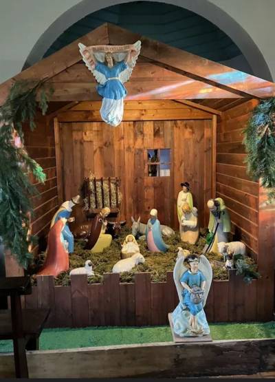 Kerststal in 't Eind open