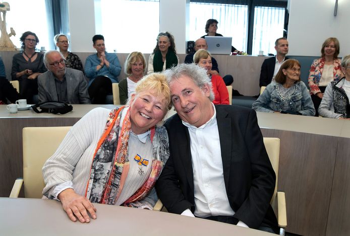 Karin Geurts en Henny Haggeman.