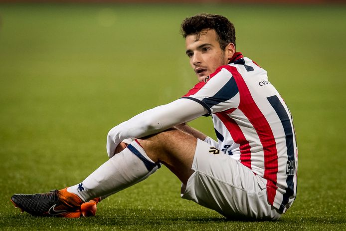 Willem II speler Pedro Chirivella baalt na het verlies tegen ADO Den Haag.