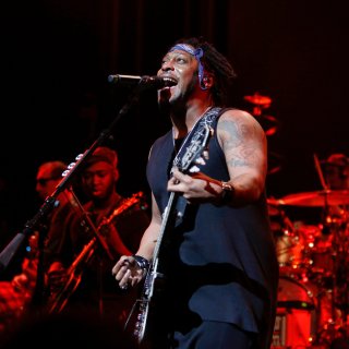 Verdriet en trots bij Apollo Theater in Harlem, waar R&B-ster D’Angelo zijn carrière begon