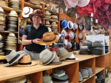 Een flat cap uit Peaky Blinders hebben? Dan moet je naar hoedenwinkel Jos van Dijck