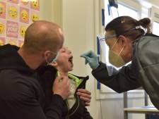 Speciale teststraat voor kinderen in Eindhoven: 'We willen niet dat een kind hier trauma's oploopt’ 