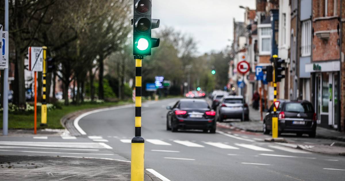 A traffic light with four colors soon instead of three?  |  Technique