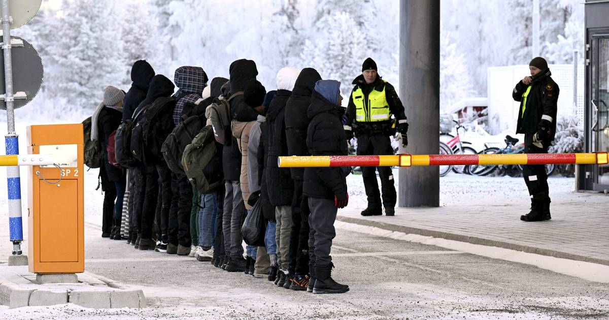 La Finlandia chiude quasi tutti i valichi di frontiera con la Russia, rimane aperto l’unico in Lapponia |  al di fuori