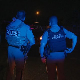 Immigratiedienst ICE pakt honderden mensen op bij ‘massa-uitzettingsactie’ in Florida    