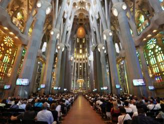 Barcelona herdenkt slachtoffers aanslag met plechtigheid in Sagrada Familia