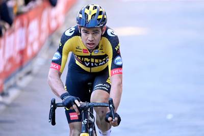 Waarom Wout van Aert tevreden moet zijn met zijn slechtste resultaat ooit in de Strade Bianche: “Ik zit op schema”