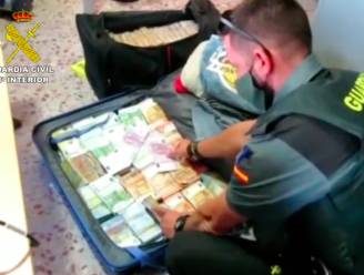 Politie ontdekt 1,3 miljoen euro in koffer van Belg op Spaanse autostrade