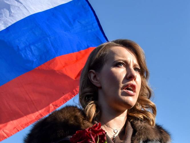 'Russische Paris Hilton' snoept stemmen voor Poetin