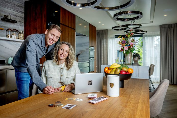 Ruben en Debby zijn geliefden en zakenpartners: ‘We kunnen overal ...