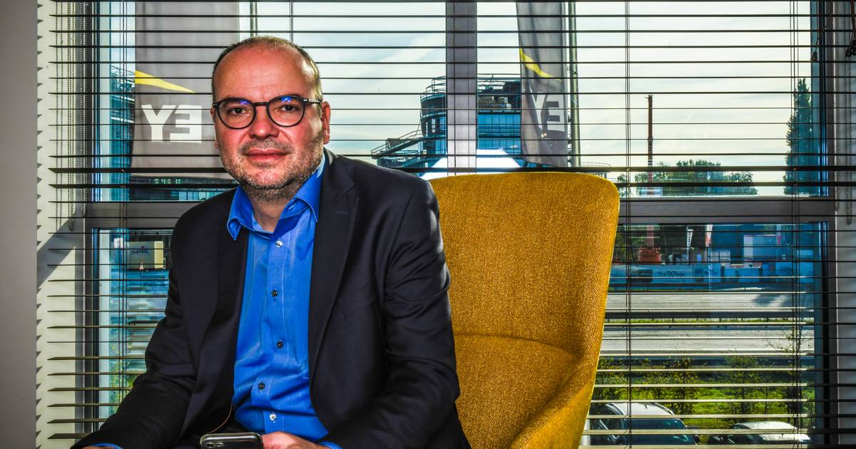 De authentieke menselijke aanpak van EY | Jobat 2022 | hln.be