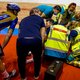 Mark Cavendish komt zwaar ten val in Gents Kuipke, afsluitende ploegkoers Zesdaagse stilgelegd