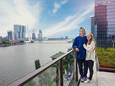 Bonne de Roos en Lise van Beijsterveldt gaan samenwonen in The Terraced Tower aan de Boompjes. ,,We zijn gek op Rotterdam en wilden graag hoog wonen.”
