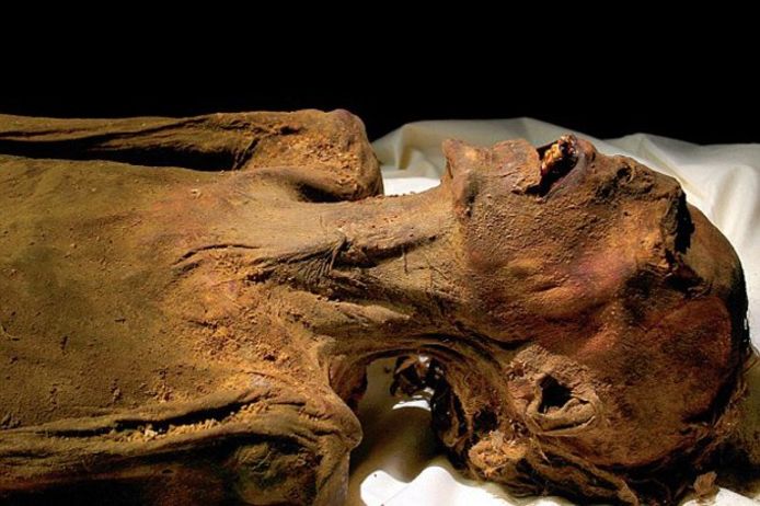 De schreeuwende mummy heeft generaties archeologen bezig gehouden.
