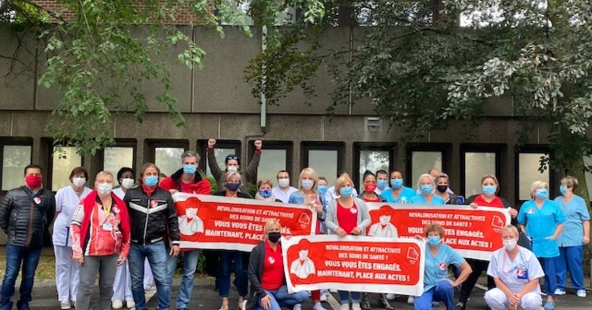 Une minute d’applaudissements à l’hôpital SainteThérèse de Montignies