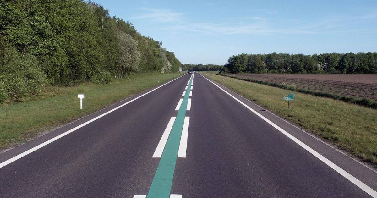 Cosa significa la linea verde su alcune strade olandesi?  |  auto